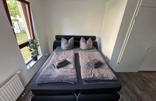 FHV01 - Ferienwohnung 100m² 6 Personen Garten und Terrasse 2x WC - Foto 14