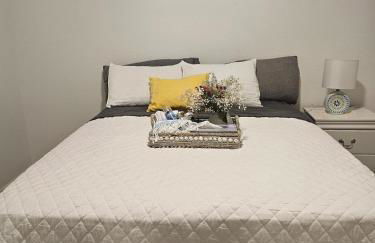 genie palace at statefarm stadium - Photo 8