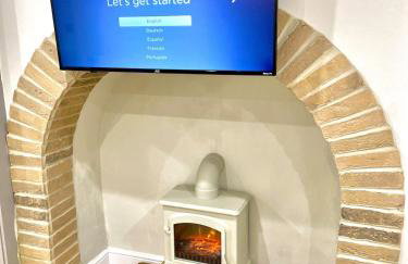 A2 HighTown Apartment, Steps from Luton Train Station - Foto 26