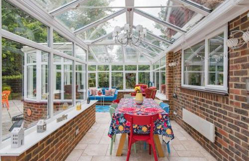 Sycamores - Fabulous family home with huge garden - Foto 31