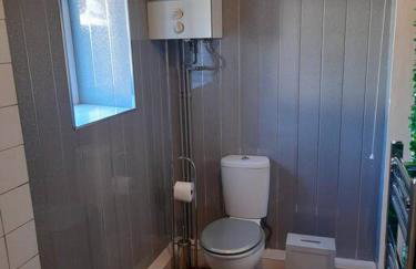 Plymouth Professionals Apartment - Photo 11