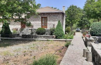 Andrea Sofi Guesthouse - Photo 19