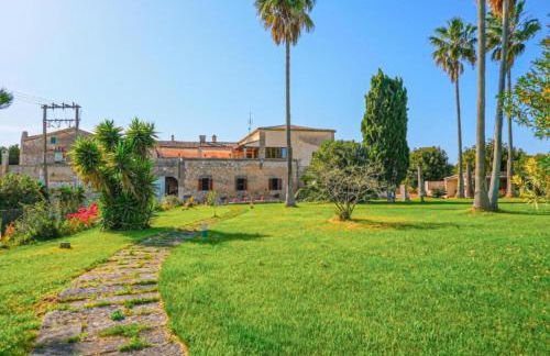 Son Costa, villa típica mallorquina con piscina - Photo 49