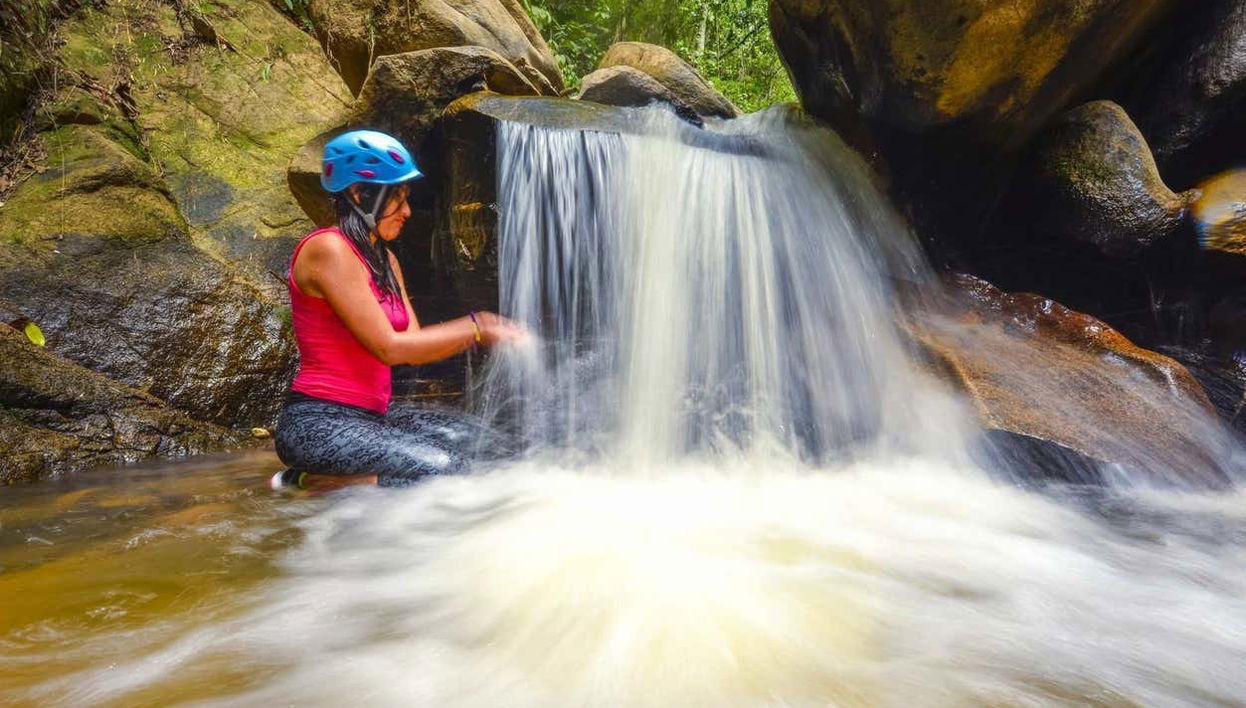 Indiana Jones Hiking Route + Burgundy Waterfall - Foto 1