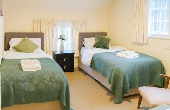 4 Bed Cottage with Hot Tub near Wyboston Lakes - Foto 8