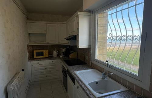 Appartement Varaville: Face à la mer avec loggia et parking privé, 4 pers. - FR-1-487-306 - Foto 12