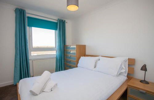 3 Bedroom Duplex with Free Parking - Foto 16