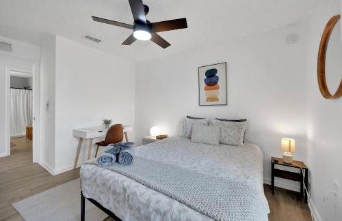 {Hidden Gem} Beach Home Blocks from Ocean +6 Bikes - Foto 2