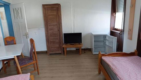 Ferienwohnung Heidenheim Zentrale Lage - Foto 3, wardrobe