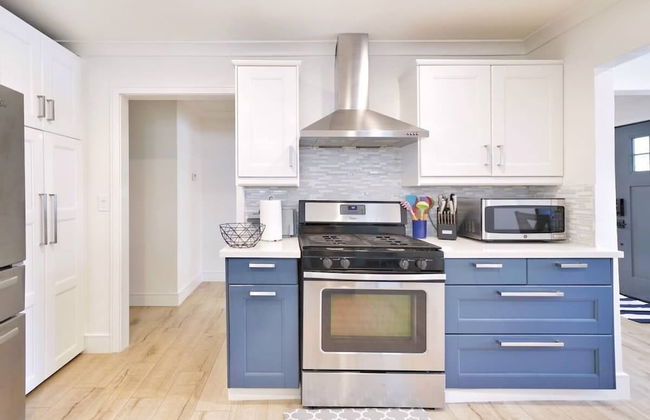 @ Marbella Lane - Vibrant 4BR RWC Ldry + P - Foto 14