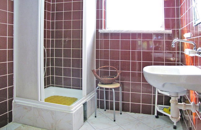 Cottage by Lake Dabrowa With Fishing - Foto 8