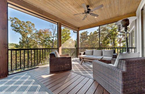 Hilltop Lodge Opulent Lakefront Living in Lake James - Photo 17