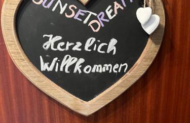 Penthouse - Sunset Dream - Photo 4