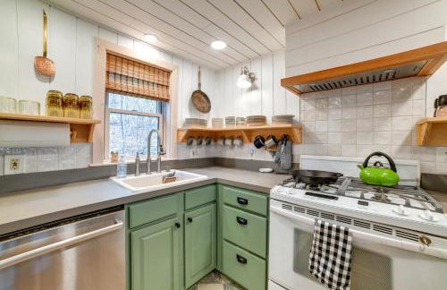 Hilltop Walton Getaway with Picturesque Views! - Foto 13