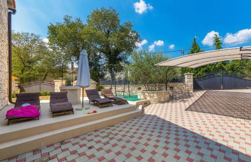 Two-Bedroom Holiday Home With A Fireplace In Barban - Foto 10