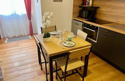 Villa Anita -centre ville -parking privé -wifi - Foto 8