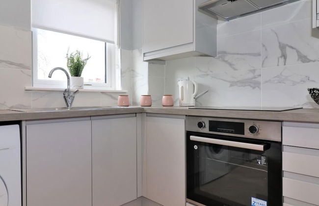 Moore View - Hamilton - Photo 15