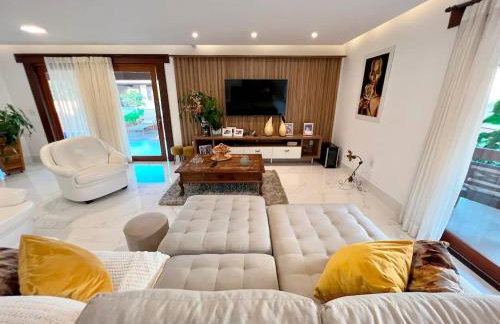 Casa de Novela com Piscina e Area Gourmet - Foto 2