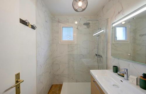 Grand Appartement - Wifi -Parking - Tramway 1 min - Photo 6