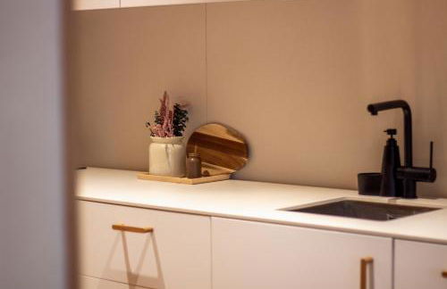 Verde Almada 3d by LovelyStay - Foto 38