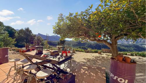 5 Bedroom Awesome Home In Tárbena - Foto 2