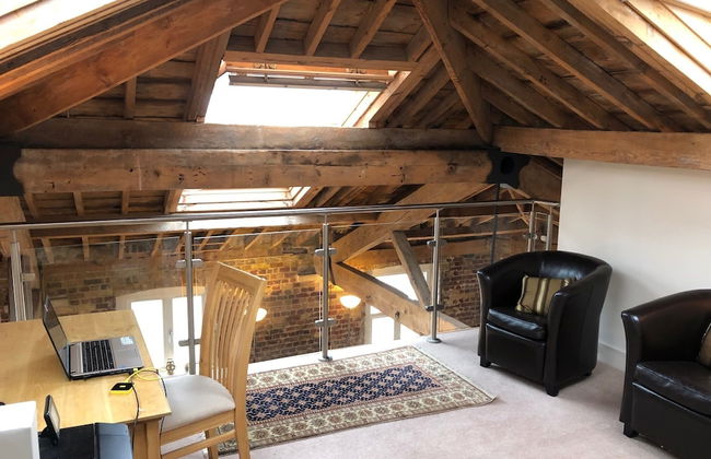 Riverside Penthouse Apartment - Foto 9