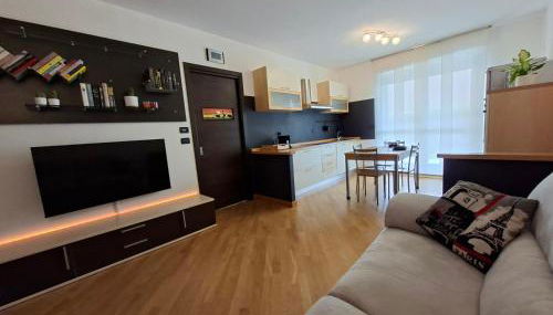 BG House - appartamento con giardino e garage privato - Foto 5