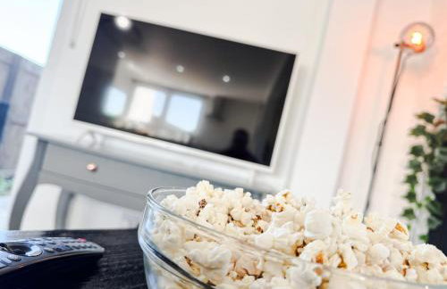 Luxury Nest 10 Guests Free Parking Middlesbrough - Photo 17