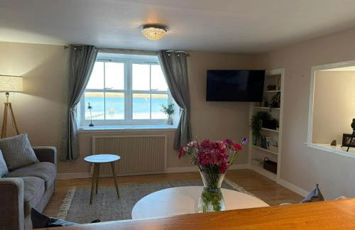 Waterfront Apartment, St Margarets Hope, Orkney - Photo 58