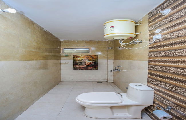 OYO 12187 Home Luxury Studio Kasauli - Foto 13