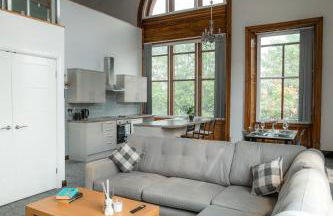 Double story Suite in Rochdale - Foto 8