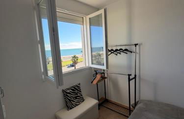 Apartment T2 Saint Cyprien Appartement avec vue sur la mer, à 50 m de la plage, parking - Photo 7