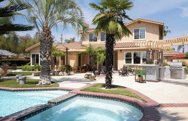 Villa Verdot by Avantstay Spectacular 6 BR Estate w/ Pool, Hot Tub, Tennis& B-ball Courts - Foto 43