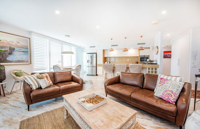 Lanai Riverside Apartments - Photo 8