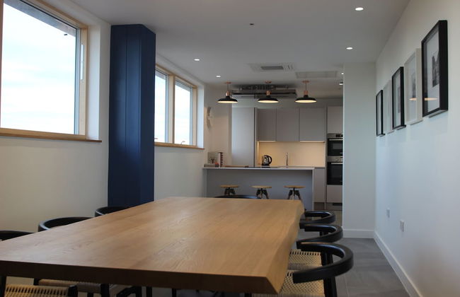 Berkshire House - Photo 6