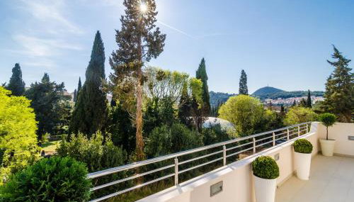 Magellan Deluxe One - Foto 3, Garden view