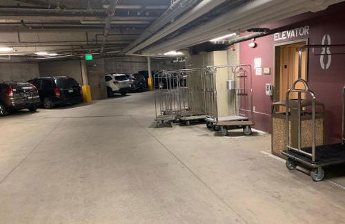 Ski in Ski out Resort Breckenridge 1BR 2Beds Parking, Resort Shuttle & Amenities - Foto 41