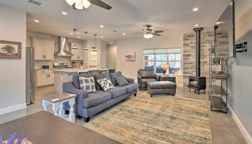 Home with Screened Porch - Near Toledo Bend Lake! - Foto 5