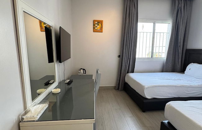 NY Suites Hotel - Photo 24