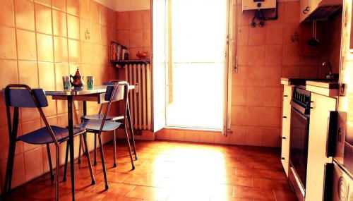 Cozy flat for music lovers, 10 min walk from tube - Foto 1