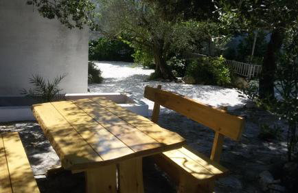 Olive Garden Apartments - Photo 37