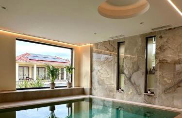 VSG Resort - 200m from Beach, Pool, Sauna & Jacuzzi - Foto 5