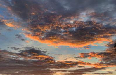 Apartment with Terrace and Sea View - Photo 30