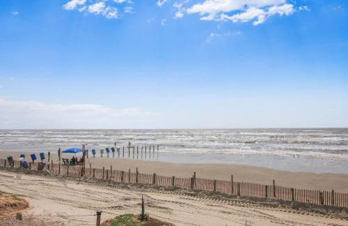 Bermuda Beachfront by Ryson Vacation Rentals - Photo 3