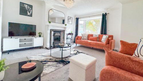 Raygill LT 4 Bedroom House By Furnished Accommodation - Private Parking - Perfect For Families & Contractors - Foto 1