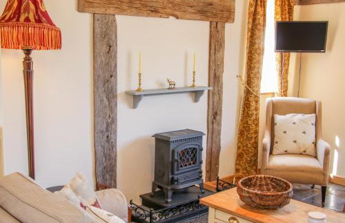 High Grove - Photo 5