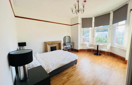 Transvaal House Ely - Photo 61