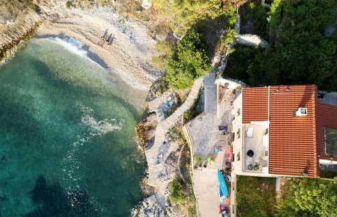 4 Bedroom Gorgeous Home In Korcula - Photo 17