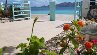 Haraki Mare Studios beach front - Foto 2, Garden