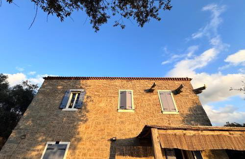 Maison de maître en pierre de 1831 avec vue sur la mer à Porticcio - Foto 15